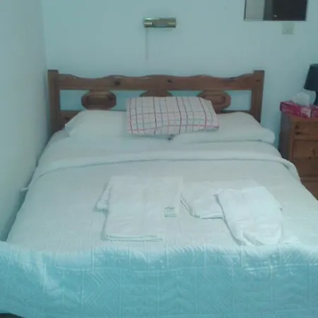 Maison d'hôtes Manoleas Tavern & To Let Leonídion