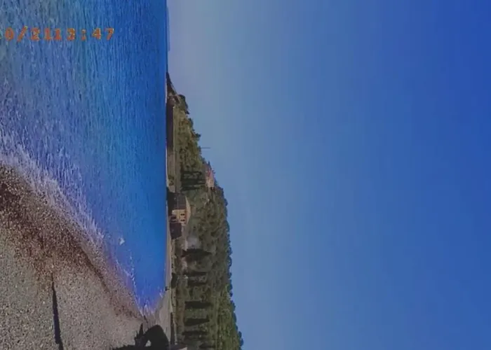 Manoleas Tavern & Rooms To Let 3*